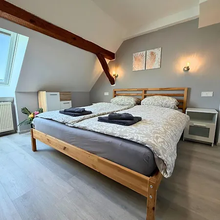 - Ruhige Lage, Free Wlan & Parken, Self Check-in, Smart-tv *